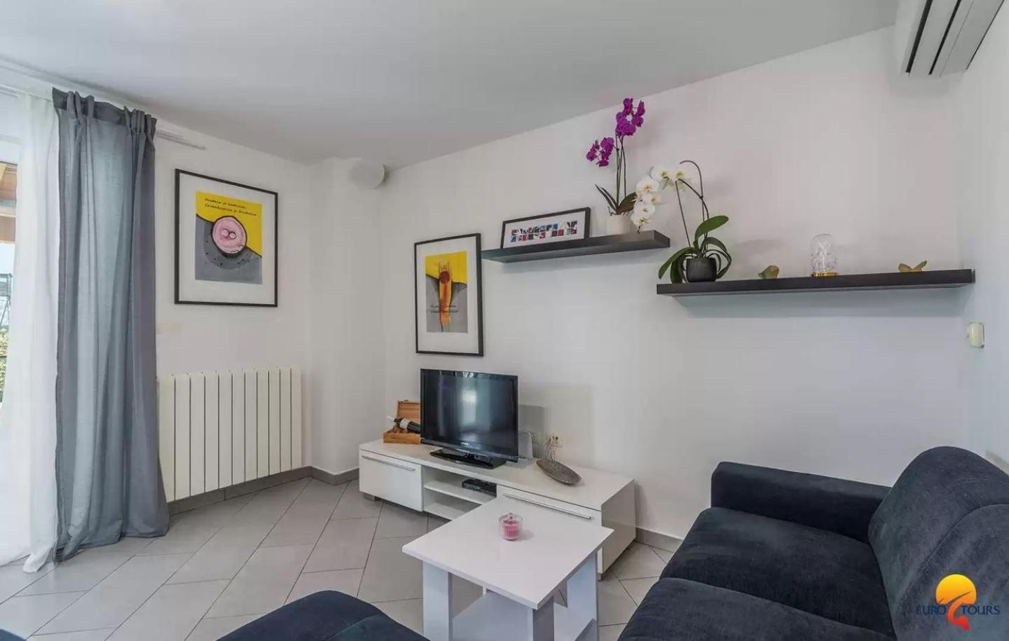 Villa Grguci カンファナル エクステリア 写真